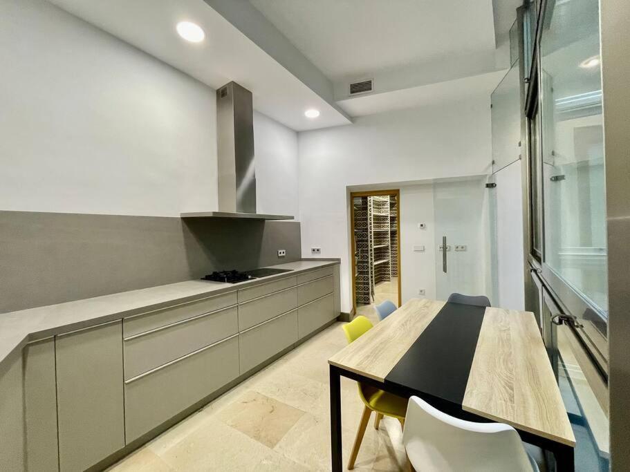 Fdez Amazing House By Cathedral And Giralda With Private Pool Villa Seville Exterior photo